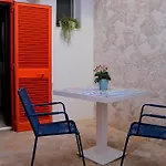 Ecoliving Bed & Breakfast Torre Lapillo