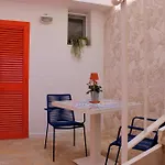 Ecoliving Bed & Breakfast 4*