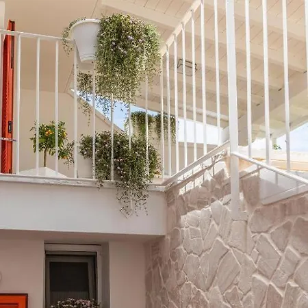 Ecoliving 4* Torre Lapillo