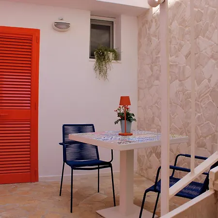 Ecoliving Oda ve Kahvaltı 4*